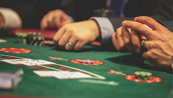 赢冲输缩法：如何在博彩中保持理性与稳定？-棋牌策略-棋牌外挂论坛